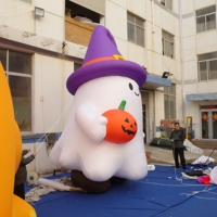 Grande mascotte gonflable fantôme mignon avec citrouille, gonflable publicitaire pour centre commercial et événements