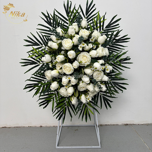 NIKA - Spray Floral Artificial para Ataúd, Rosas Blancas, <span class=keywords><strong>Flores</strong></span> Funerarias al por Mayor - Product Image 1