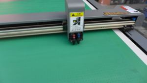 Jindex Manufacturer Oscillating <strong>Electronic</strong> Industry Sample Cutting Machine OCA Adhesive <strong>Cutter</strong> - Product Image 6