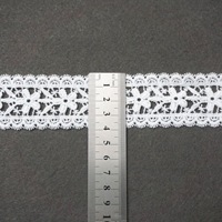 Usine Crochet Floral Couture Daisy Polyester Soie Petite Marguerite Soluble Dans L'eau Dentelle Garniture pour Robe De Mariée Vêtements