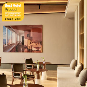 Chaise d'hôtel contemporaine, pièce d'accentuation, design élégant, assise confortable, matériau durable, décoration de pièce - Product Image 1