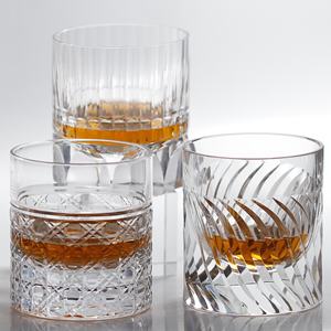 <span class=keywords><strong>Verre</strong></span> à whisky en <span class=keywords><strong>cristal</strong></span> Edo Kiriko artisanal sur mesure, <span class=keywords><strong>verre</strong></span> à whisky taillé à la main - Product Image 3