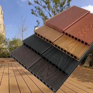 Plancher de terrasse en composite bois-plastique imperméable au design contemporain, résistant aux intempéries, pour jardin extérieur avec fonction antidérapante - Product Image 3
