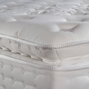 Matelas d'hôtel à soutien ferme, format King et Twin, en tissu tricoté, enroulé dans une boîte, à ressorts continus et faible empreinte. - Product Image 1