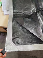 Bâche en tissu PE robuste pour échafaudages, avec revêtement imperméable noir et argenté, et œillets, pour camping