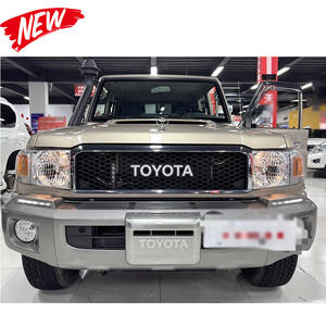 Pick-up d'occasion japonais personnalisé 4x4 ToyotaCar V8 Essence Voitures ISUZU DMAX Véhicules électriques TAGA T28 Camion Transmission automatique - Product Image 1