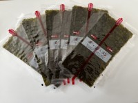 Pas cher prix algues grillées algue sushi nori entier demi-coupe onigiri kizami 10 50 100 feuille pour sushi emballage restaurant
