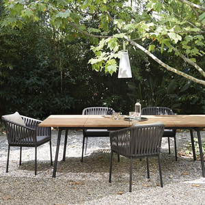 Juego de Muebles de Jardín con Mesa Extensible de Vidrio y Sillas de Cuerda Texturizada para 8 Personas - Product Image 1