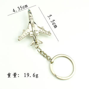 Porte-clés mousqueton en alliage pour modèle d'avion créatif avec impression UV gravée Cadeau tendance mode pour plusieurs occasions - Product Image 3