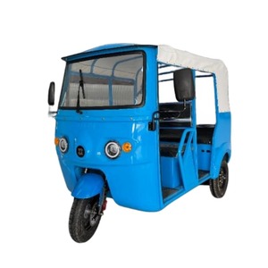 Triciclo eléctrico Tuktuk Rickshaw de estilo indio de cuerpo fuerte para 4 pasajeros Triciclo eléctrico de tres ruedas 2000W de potencia para adultos - Product Image 3
