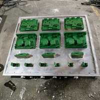 Moule en aluminium à processus CNC complet de haute précision, avec isolation EPS et vis en acier inoxydable, pour le revêtement de mousse