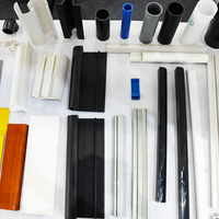 Profils d'extrusion rigides décoratifs en PVC personnalisés, écologiques, durables, design industriel, cadres de fenêtres, certifiés ISO 9001