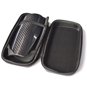Étui rigide portable en EVA noir personnalisé en fibre de carbone pour protège-tibias, protection efficace - Product Image 1