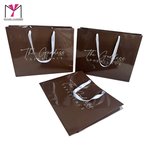 Sac à main en carton de luxe durable 50*40*10cm pour l'emballage de produits ménagers et cosmétiques, sacs en papier de grande taille avec logo personnalisé imprimé - Product Image 6