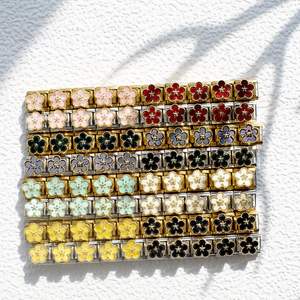 Pulsera de Acero Inoxidable con Dijes de Flor y Trébol de Cuatro Hojas Italiano Multicolor, Diseño de Enlace de Cadena para Empalmar DIY - Product Image 1