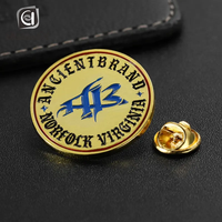 Fabricant de badges de revers personnalisés en métal doré ou argenté, en émail souple, avec logo 3D en forme de papillon, pour souvenirs d'entreprise