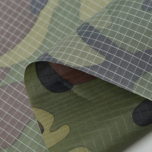<strong>China</strong> Factory's 210D Waterproof <strong>Ripstop</strong> Oxford Polyester Fabric PU/ULY Coated <strong>Plaid</strong> for Outdoor Tent Bag 100% Polyester Girls