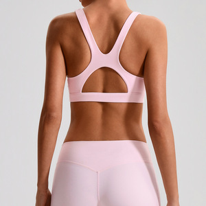 Reggiseno da Yoga con retro incrociato rimovibile reggiseno sportivo antiurto Top Fitness collo alto con Logo personalizzato allenamento reggiseno sportivo ad alto supporto - Product Image 4