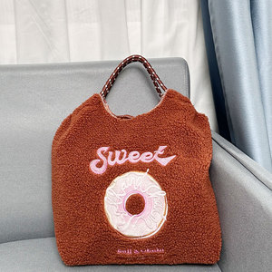Invierno nueva tendencia bordado artesanía lindo suave cálido gran viaje <span class=keywords><strong>Cordero</strong></span> lana bolso <span class=keywords><strong>de</strong></span> mano para mujer - Product Image 2