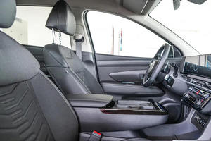 Coches listos para enviar: <span class=keywords><strong>Hyundai</strong></span> <span class=keywords><strong>Tucson</strong></span> Executive 1.6 T-GDi 2WD DCT SUV 2025, listos para envío. - Product Image 5