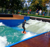 Machine de surf en eau profonde intérieure/extérieure de qualité supérieure avec panneau de contrôle de vitesse pour la formation de divertissement de surf