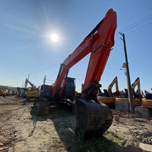 Excavadora de cadenas HITACHI ZX240, 90% nueva, con pocas horas de uso y alto rendimiento, en venta - Product Image 2