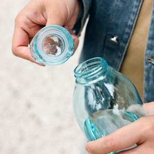 Botella de <span class=keywords><strong>Agua</strong></span> Tritan de 500 ml y 950 ml, 100 % <span class=keywords><strong>a</strong></span> Prueba de Fugas, con Patrón de Color y Logotipos Personalizables, Sellada de Grado Alimenticio y de Alta Calidad - Product Image 6