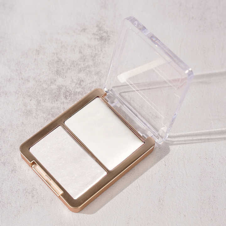 Talc Free Multidimensional Ultra- Refined Shimmer Dewy Glow Cream ...