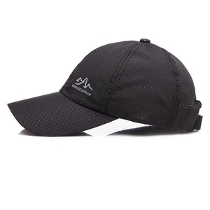 Cappellino da Baseball Sportivo Personalizzato Pieghevole per Arrampicata all'Aperto in Poliestere a 6 Pannelli ad Asciugatura Rapida e Traspirante - Product Image 2