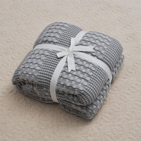 Couverture gaufrée en fibre de bambou et coton Couverture de lit légère et respirante pour printemps et été Couverture tissée esthétique de luxe