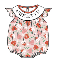 SWEETIE Vêtements pour bébé nouveau-né, barboteuse décontractée à manches volantées, col rond, motif adorable, style smock