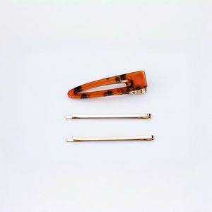 Set di fermagli per capelli a scatto in acetato color tartaruga oro, fermagli francesi minimalisti, forcine per capelli da donna e ragazza, antiscivolo, prodotti a Shandong - Product Image 1