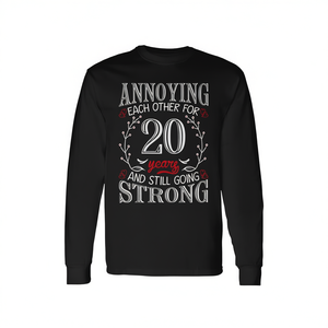 Cansanciándose el uno del otro durante 20 años, camiseta de manga larga para el 20.º aniversario de boda - Product Image 2