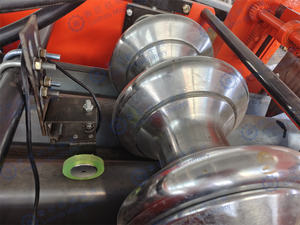 Özelleştirilmiş galvanizli çelik Metal yol güvenliği çarpma bariyeri otoban korkuluğu rulo şekillendirme makinesi otoban korkuluğu makinesi - Product Image 5