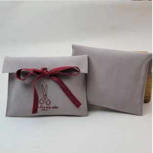 Custom Velvet <b>Envelope</b> <b>Gift</b> Bag Pouch <b>for</b> Cosmetics Jewelry Handicraft Packaging Logo Print Supplier <b>for</b> Small Businesses - Product Image 5