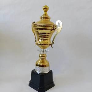 Trophée <span class=keywords><strong>de</strong></span> haute qualité, coupe <span class=keywords><strong>de</strong></span> Football, grand trophée en métal doré et argenté pour les événements sportifs <span class=keywords><strong>de</strong></span> <span class=keywords><strong>la</strong></span> ligue des Champions - Product Image 2