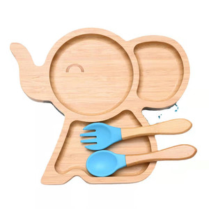 Plato de madera con forma de cangrejo para niños con juego de cuchara y tenedor para la hora de comer de los niños - Product Image 5
