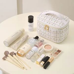 Naduo Travel <b>Large</b> Capacity Cosmetic Bag <b>Storage</b> Organizer Makeup Bag - Product Image 6