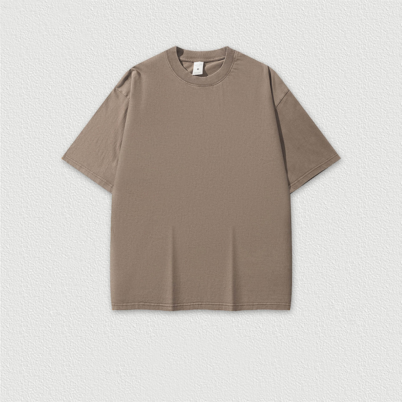 สีน้ำตาลอ่อน