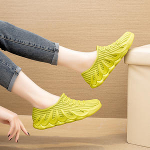 Chaussures imperméables pour hommes et femmes Couples Pompes d'été Bottes de <span class=keywords><strong>pluie</strong></span> Toutes les saisons Printemps et automne Mode basse antidérapante - Product Image 5