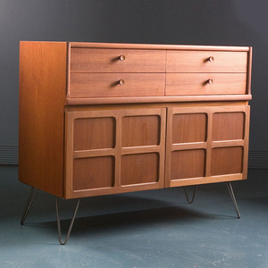 <span class=keywords><strong>Buffet</strong></span> en chêne contemporain de luxe en bois <span class=keywords><strong>massif</strong></span> noir et rotin moderne du milieu du siècle <span class=keywords><strong>Buffet</strong></span> crédence et armoire <span class=keywords><strong>buffet</strong></span> supplémentaire blanche - Product Image 3