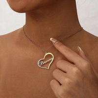 Collier personnalisé Duoying avec pendentif en forme de cœur, en acier inoxydable plaqué or 18 carats, lettre cursive en zircon pour femmes