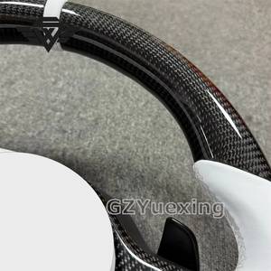 Volant en fibre de carbone pour F30 F31 F32 F20 E92 E60 E71 E70 M3 M4 M6 G20 G30 G21 G31 G80 G82 G87 - Product Image 4