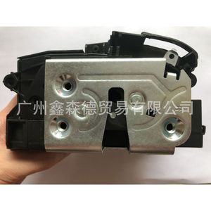 กุ้ยโจว ซินเซนเด ดอร์ล็อค AE8Z-5421813-D BE8Z-5421812-B สำหรับฟอร์ด อะไหล่ซ่อมแซม - Product Image 5