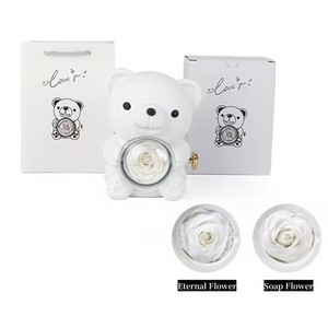 Boîte à roses éternelles en acrylique faite à la main, design carré en forme de cœur, cadeau pour la remise des diplômes, la Saint-Valentin, Noë<span class=keywords><strong>l</strong></span>, longue durée (3-5 ans) - Product Image 6