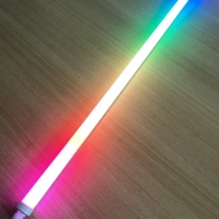 Tube LED RGB T8 avec contrôle APP/RF en option, indice de protection IP65, matériau PC, tube LED intelligent pour piste de danse, entrepôt et bureau, 120 cm