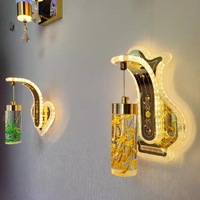 Applique murale en cristal LED moderne de luxe pour salon, chambre à coucher et couloir, décoration intérieure, accent doré, hôtels, escalier