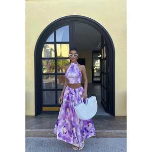 Traje de pantalón color lila de verano con decoración de botones - Product Image 4