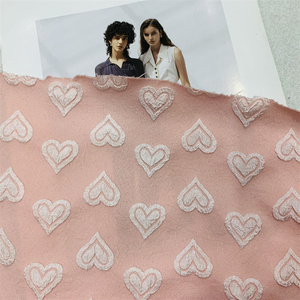Tissu Jacquard en dentelle 3D de qualité supérieure pour filles, 100 % polyester, résistant à l'abrasion, poids moyen, à prix abordable - Product Image 4