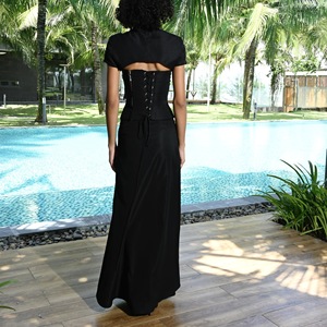 ODM Top de corsé caqui con capa Conjunto de mujer Escote cuadrado Uso diario 150gr Camisa corta por encima de la rodilla Ropa Marca de Vietnam - Product Image 4